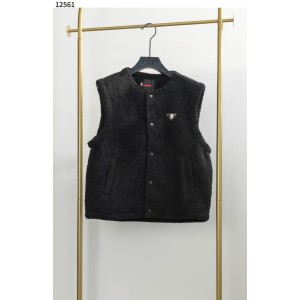 프라다 [PRADA] 융기모 뽀글이 버튼 베스트 조끼 신상입고