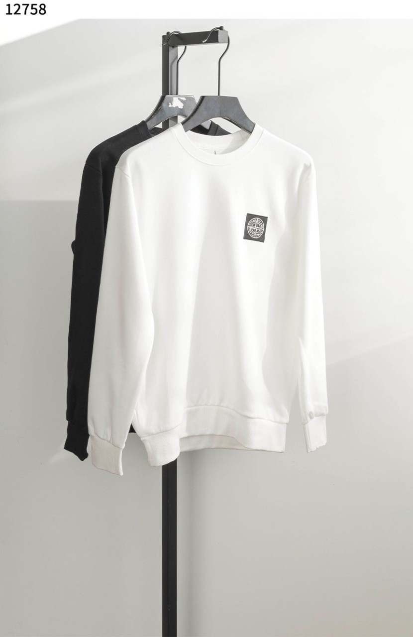 스톤아일랜드 [STONE ISLAND] 사각패치 남여공용 맨투맨 신상입고