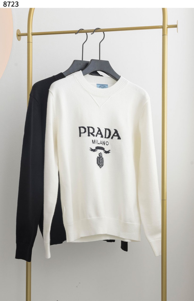 프라다 [PRADA] 프라다 울 캐시미어 로고 크루넥 스웨터 신상입고