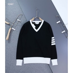 [THOM BROWNE] 톰브라운 밀라노 4바 V넥 울 니트