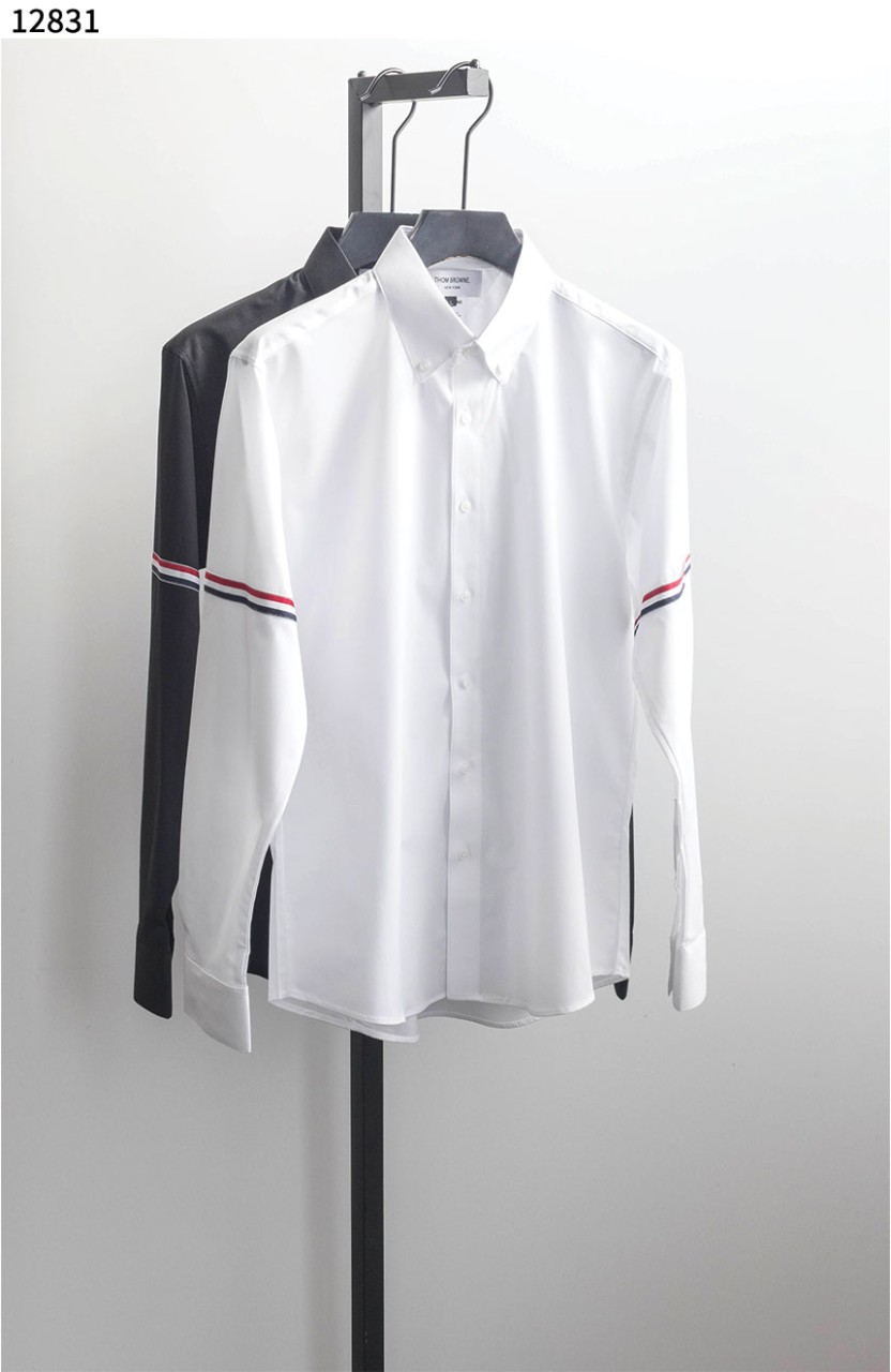 톰브라운 [Thom Browne] 클래식 포플린 암밴드 셔츠 신상입고