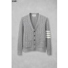 [THOM BROWNE] 톰브라운 코튼 사선 4-바 케이블 울 니트 브이넥 가디건