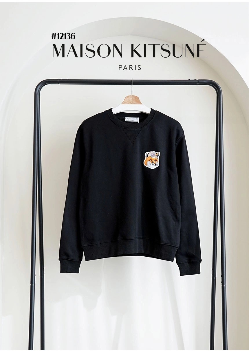 [MAISON KITSUNE] 메종키츠네 남여공용 빅 폭스헤드 태극기 한정판 자수 로고 라운드 맨투맨 티셔츠