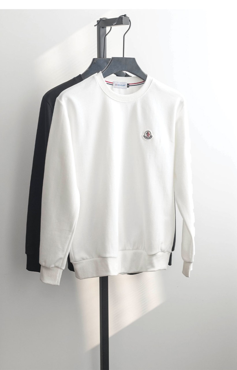 몽클레어 [MONCLER] 수입고급 몽클레어 사이드로고 라운드 맨투맨 신상입고