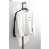 몽클레어 [MONCLER] 자수 컬러로고 라운드 맨투맨 신상입고