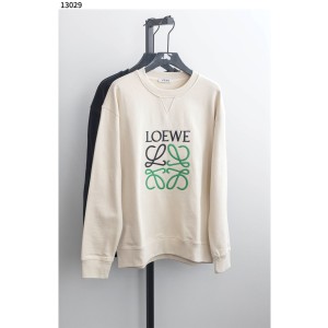 로웨 [LOEWE] 자수 로고 맨투맨 티셔츠 신상입고
