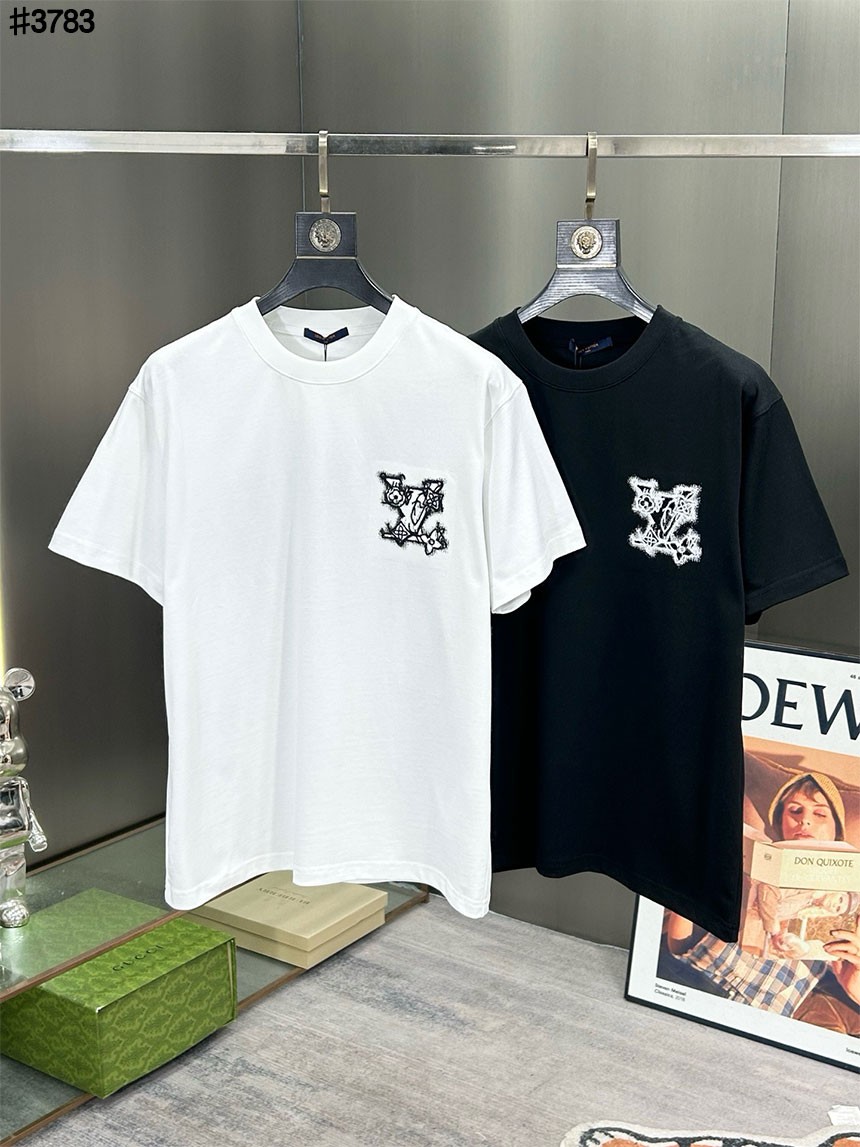 [LOUIS VUITTON] 루이비통 LV 스프레이 시그니처 백 자수 로고 숏 슬리브 티셔츠