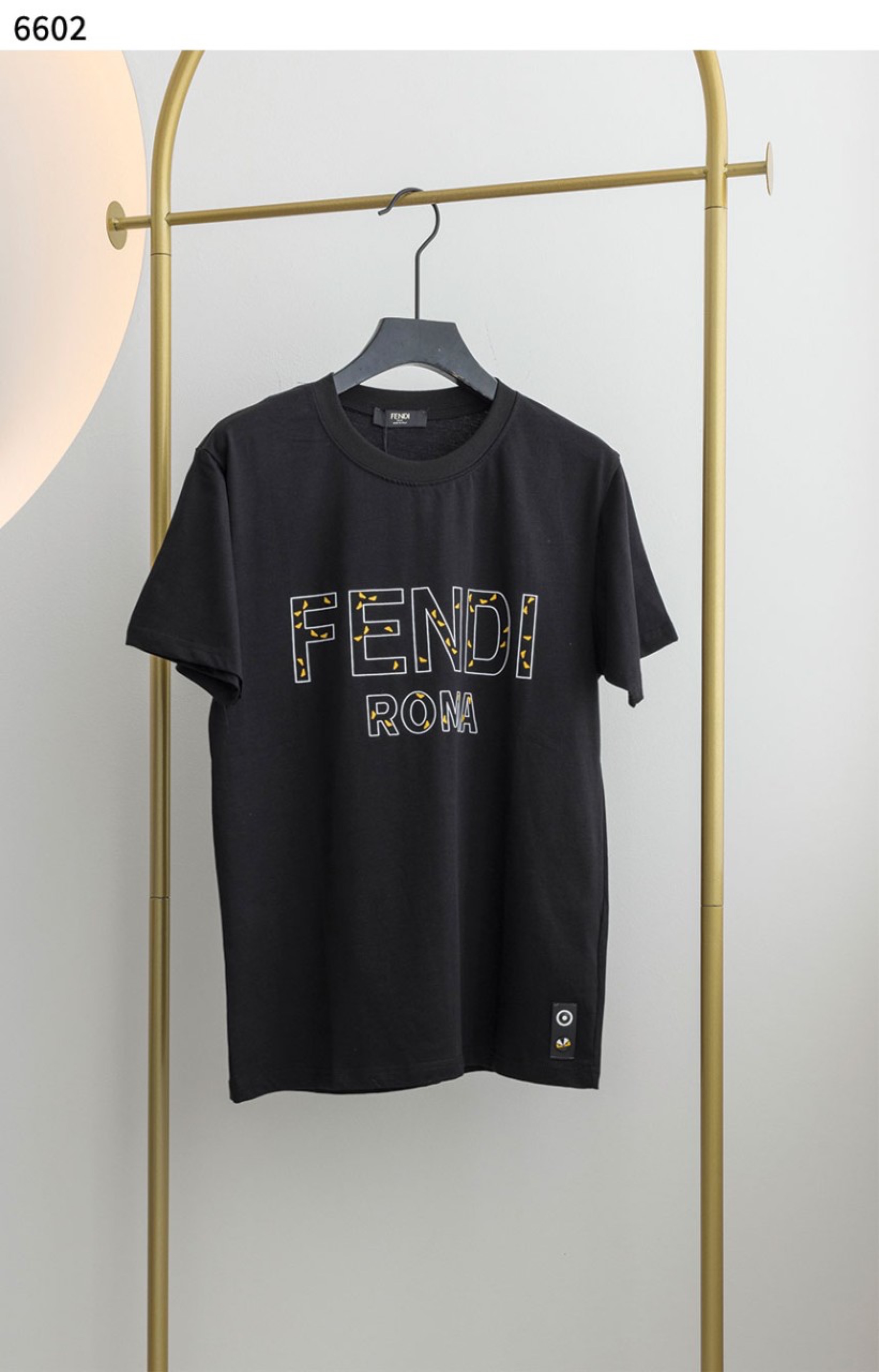 [FENDI] 팬디 수입고급 로마 옐로우 아이 티셔츠