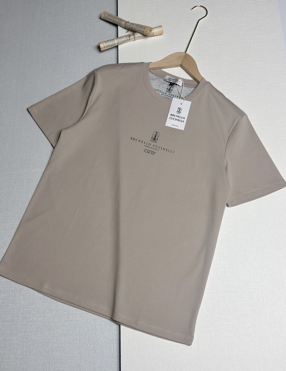 브루넬로쿠치넬리  (Brunello Cucinelli)  슬림 핏 로고 코튼 티셔츠