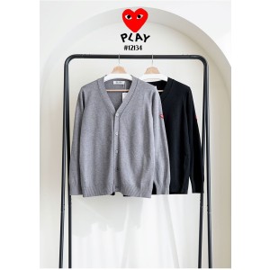 [COMME des GARCONS] 꼼데가르송 사이드 스몰하트로고 브이넥 가디건