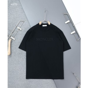 [MONCLER] 몽클레어 클래식 자수로고 라운드 티셔츠