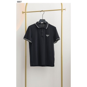 프라다 [PRADA] 배색라인 삼각로고 반팔 pk 티셔츠 신상입고