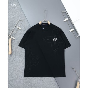 [LOUIS VUITTON] 루이비통 LV 모노 플라워 자수로고 라운드 티셔츠