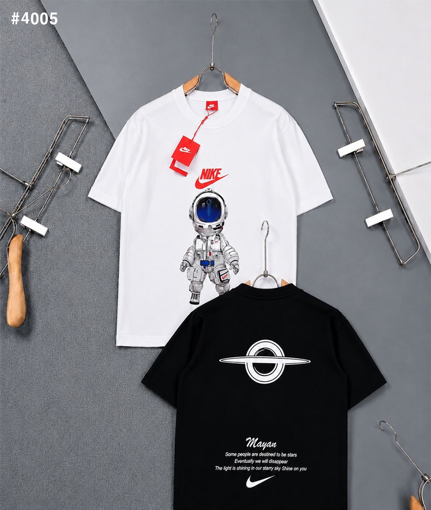 [NIKE] 나이키 미래 전사 우주인 그래픽 반팔 티셔츠