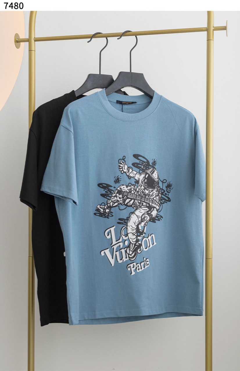 루이비통 [Louis Vuitton] 유니버스 로고 크루넥 티셔츠