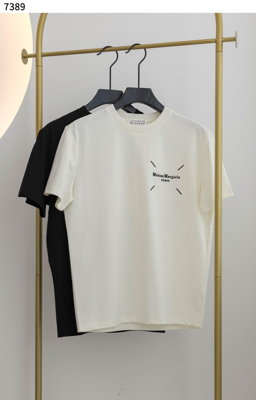 메종마르지엘라 [Maison Margiela] 마르지엘라 테이프 프린팅 라운드 반 팔 티셔츠 신상입고