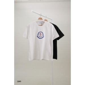 [MONCLER] 몽클레어 시그니처 로고 실리콘 텍스쳐 프린팅 반팔 티셔츠